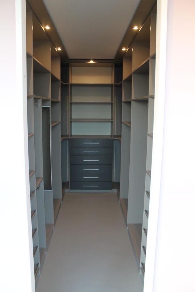 largest-wardrobe-dealers-in-delhi-new-delhi-largest-manufacturers-for-wardrobes-delhi-india